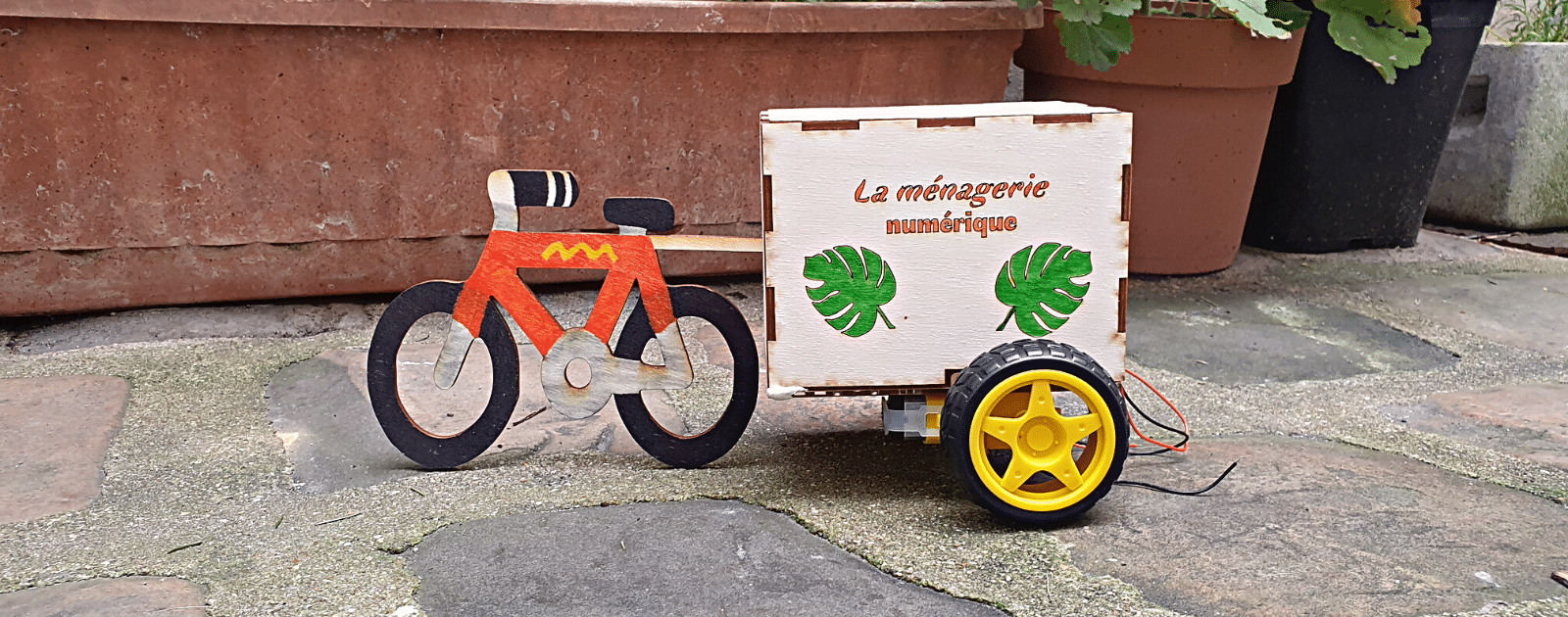 vélo téléguidé avec la ménagerie numérique