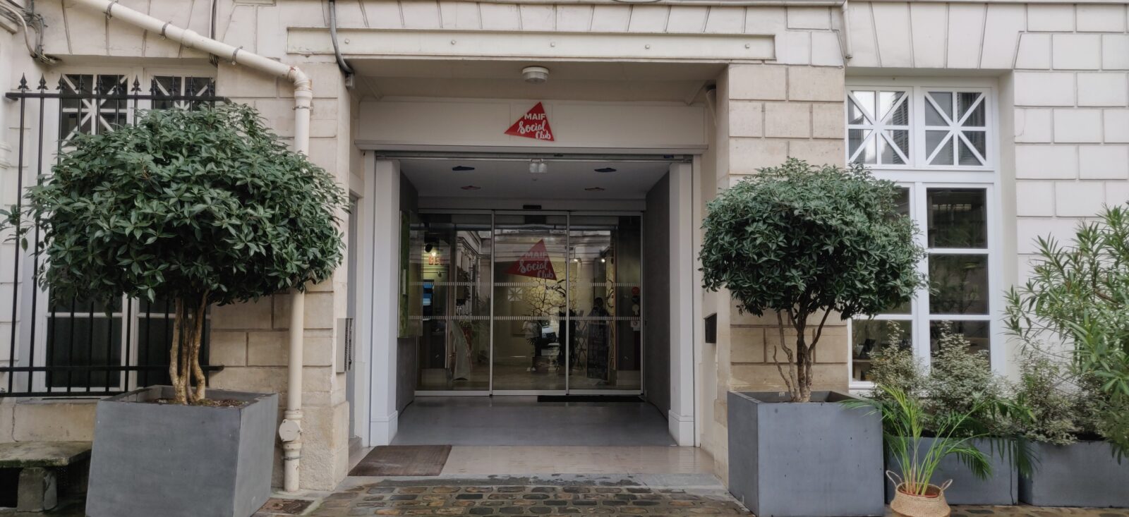 entrée du MAIF Social Club